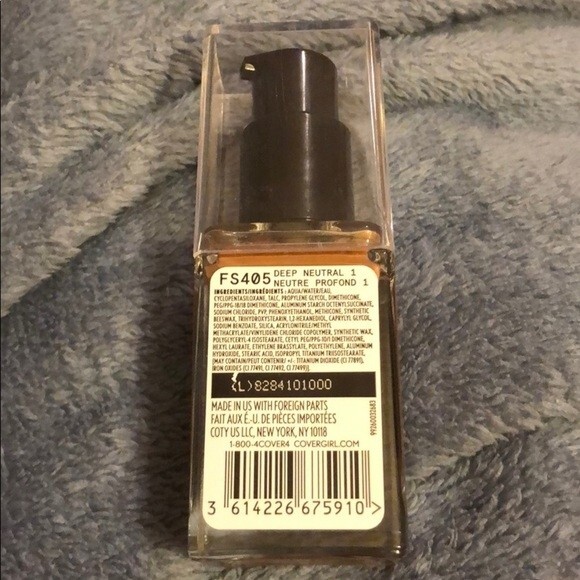 Covergirl Matte Ambition All Day Foundation - Picture 7 of 7